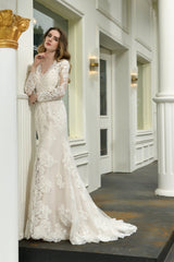 Wedding Dresses For Over 59S, V-Neck High Split Long Sleeves Lace Wedding Dresses With Court Train
