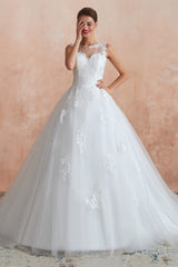 Wedding Dress Jewelry, White Ball Gown Tulle Lace Appliques Sweetheart Sequins Wedding Dresses