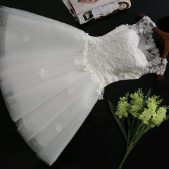 Bridesmaid Dress Inspiration, White Tulle Lace Round Neckline Knee Length Graduation Dresses, White Short Prom Dresses Party Dresses