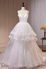 Bridesmaid Dresses Beach Weddings, White V-Neck Tulle Long Prom Dress, A-Line Evening Dress with Train