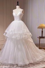 Bridesmaids Dress Online, White V-Neck Tulle Long Prom Dress, A-Line Evening Dress with Train