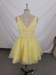 Homecoming Dress Boutiques, Yellow V Neck Tulle Sequin Short Prom Dress, Yellow Tulle Homecoming Dress